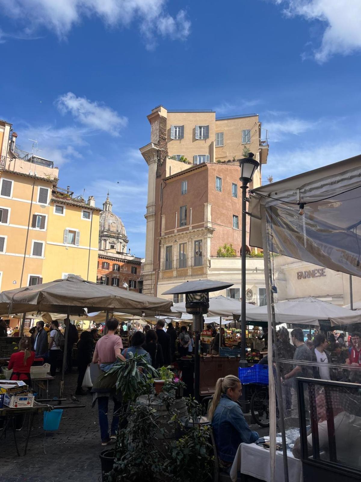 Апартаменты Sweet House Campo De' Fiori Рим Экстерьер фото